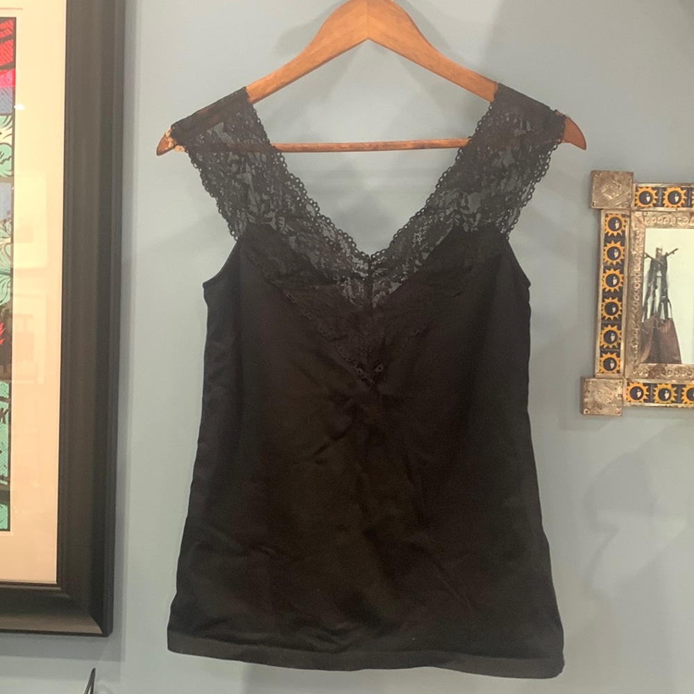 Black M Forever 21 tank